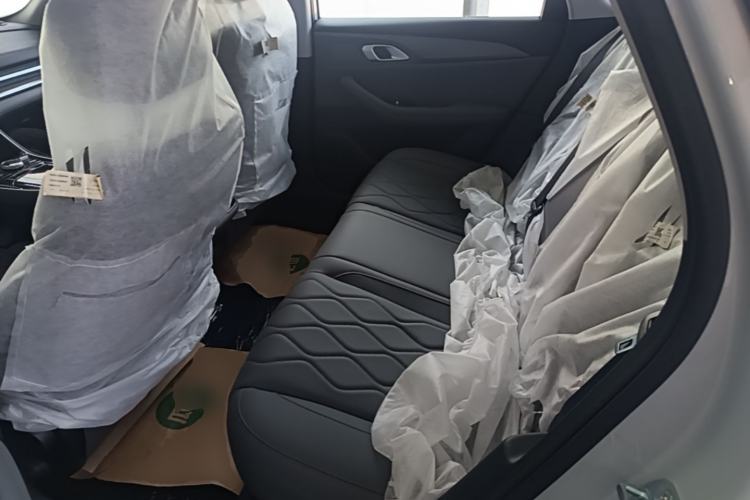 Used Geely Galaxy A7 2025 Model EM-i 70km Launch Edition Left Rear Seat
