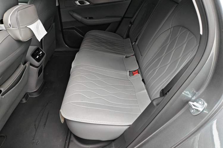 Used Geely Galaxy A7 2025 Model EM-i 70km Launch Edition Left Rear Seat