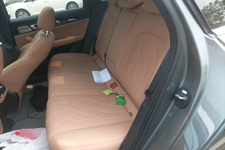 Used Geely Galaxy A7 2025 Model EM-i 150km Starship Edition Left Rear Seat