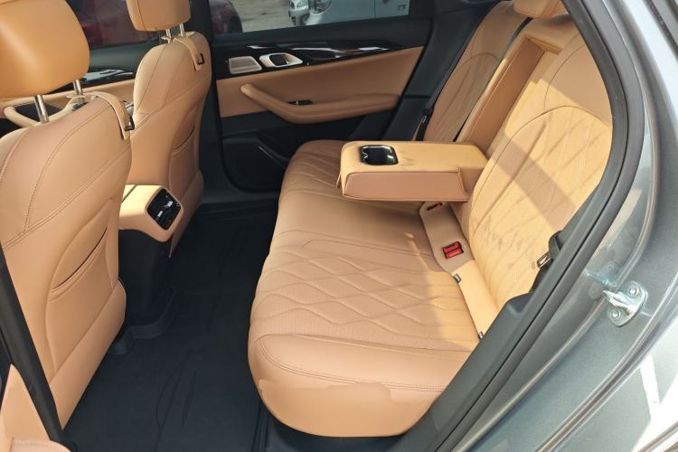 Used Geely Galaxy A7 2025 Model EM-i 150km Exploration+ Edition Left Rear Seat