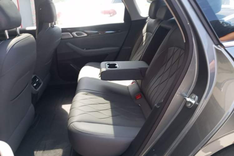 Used Geely Galaxy A7 2025 Model EM-i 150km Exploration+ Edition Left Rear Seat