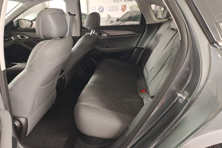 Used Geely Galaxy A7 2025 Model EM-i 150km Long-Distance Edition Left Rear Seat