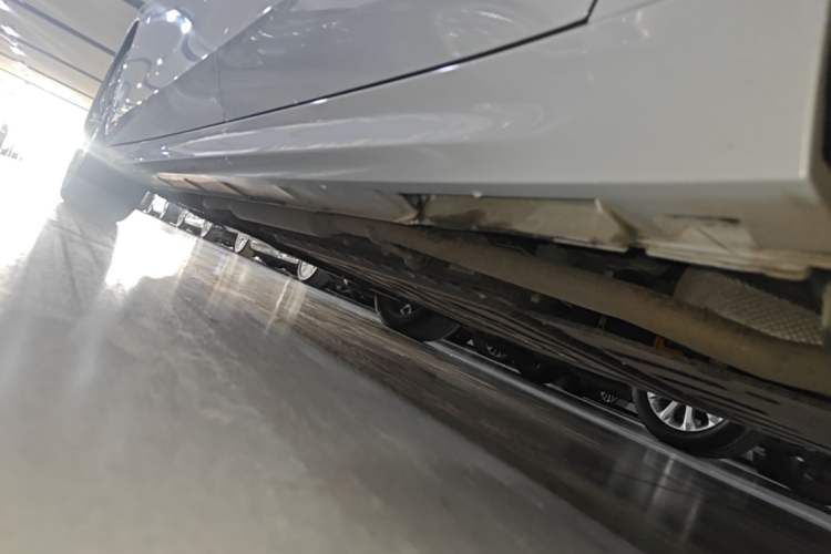 Used Geely Galaxy A7 2025 Model EM-i 150km Starship Edition Left Side Sill