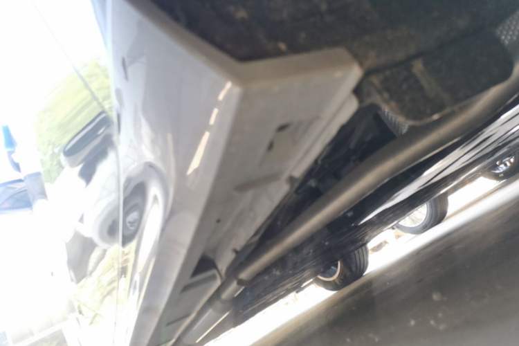 Used Geely Galaxy A7 2025 Model EM-i 150km Long-Distance Edition Left Side Sill