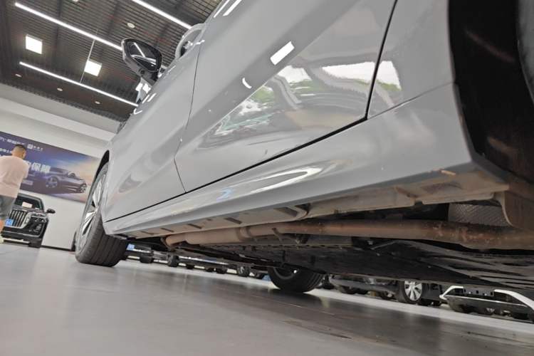 Used Geely Galaxy A7 2025 Model EM-i 150km Exploration+ Edition Left Side Sill