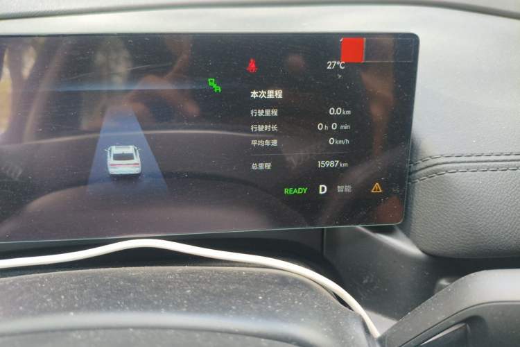 Used Geely Galaxy A7 2025 Model EM-i 70km Luxury Edition Odometer Close Up