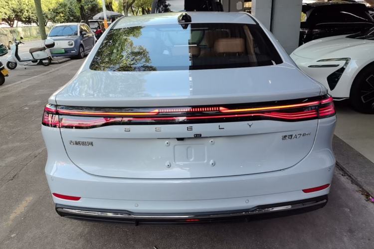 Used Geely Galaxy A7 2025 Model EM-i 150km Starship Edition Rear