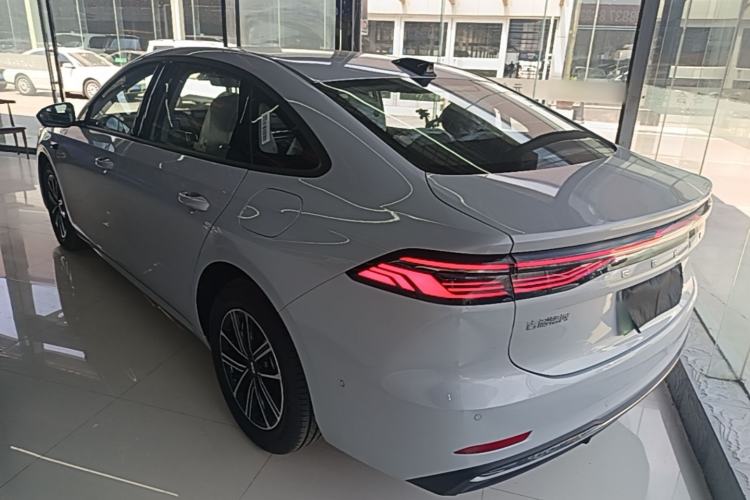 Used Geely Galaxy A7 2025 Model EM-i 70km Launch Edition Rear Left 45 Deg
