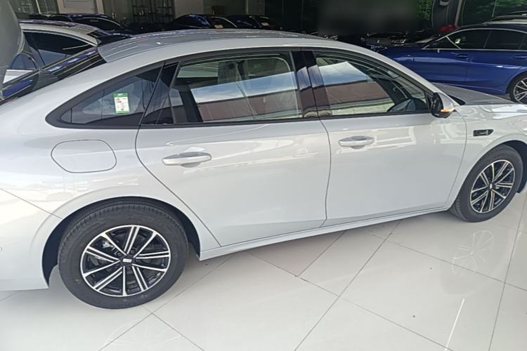 Used Geely Galaxy A7 2025 Model EM-i 70km Launch Edition Rear Right 45 Deg