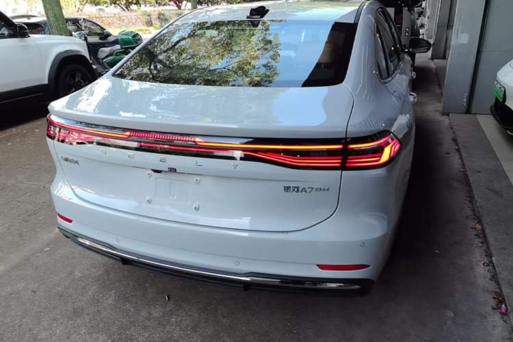 Used Geely Galaxy A7 2025 Model EM-i 150km Starship Edition Rear Right 45 Deg