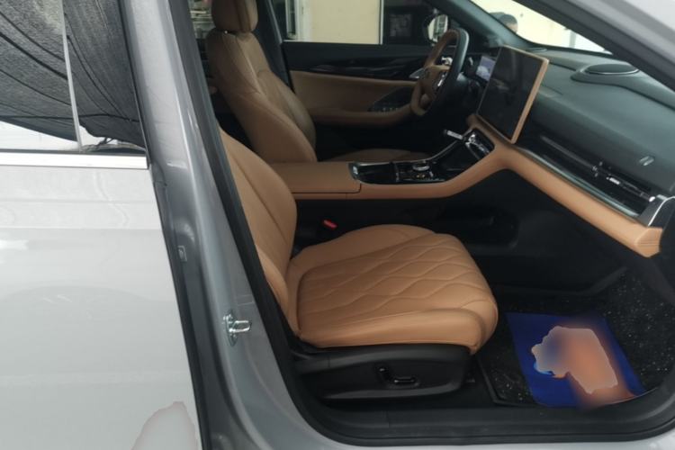 Used Geely Galaxy A7 2025 Model EM-i 70km Exploration Edition Right Front Seat