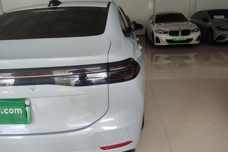 Used Geely Galaxy A7 2025 Model EM-i 150km Exploration+ Edition Right Rear Taillight
