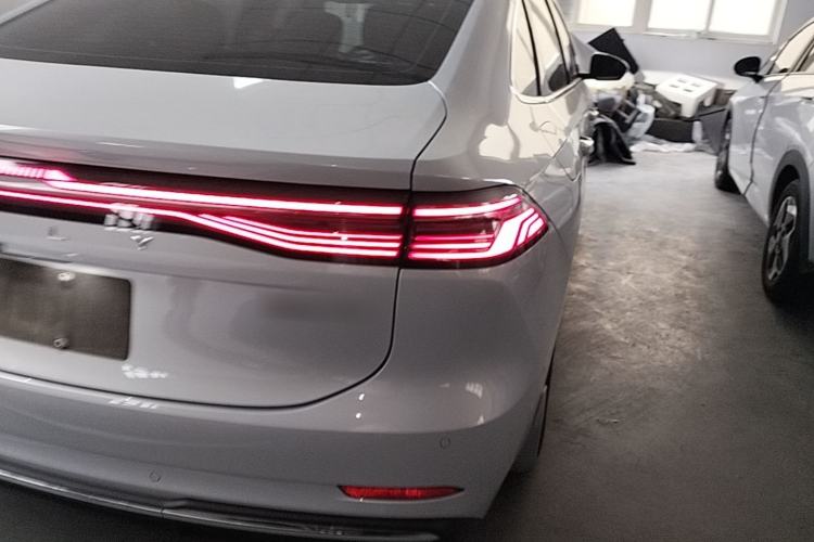 Used Geely Galaxy A7 2025 Model EM-i 150km Exploration+ Edition Right Rear Taillight