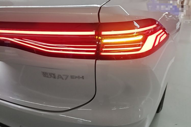 Used Geely Galaxy A7 2025 Model EM-i 150km Exploration+ Edition Right Rear Taillight