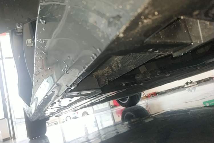Used Geely Galaxy A7 2025 Model EM-i 150km Exploration+ Edition Right Side Sill