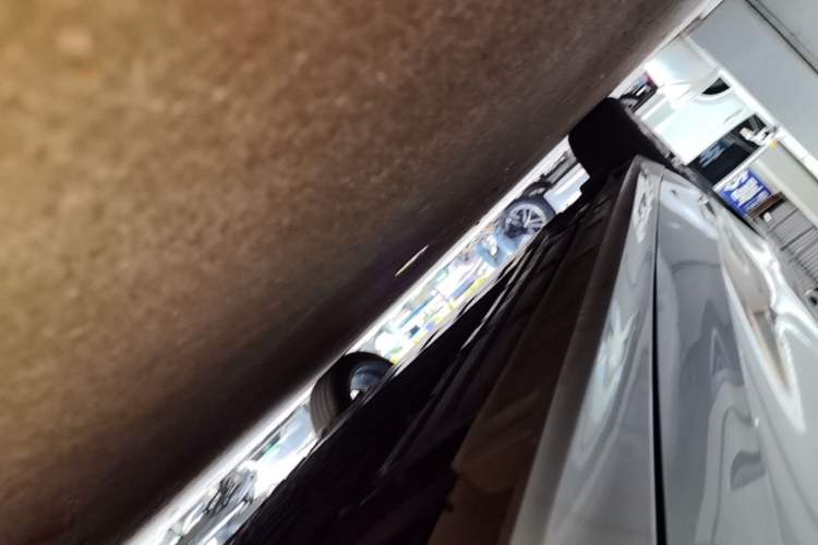 Used Geely Galaxy A7 2025 Model EM-i 150km Starship Edition Right Side Sill