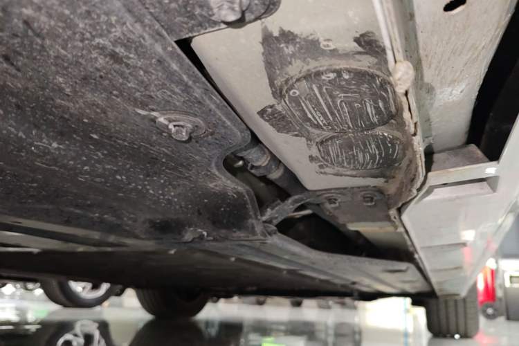 Used Geely Galaxy A7 2025 Model EM-i 150km Exploration+ Edition Right Side Sill