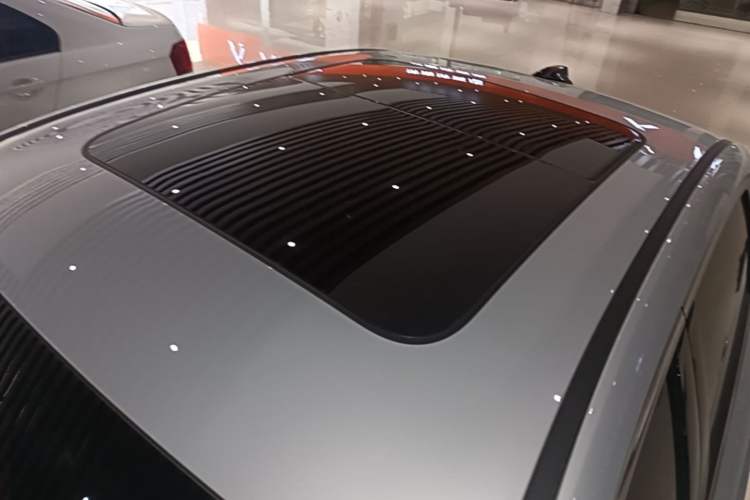 Used Geely Galaxy A7 2025 Model EM-i 150km Starship Edition Roof