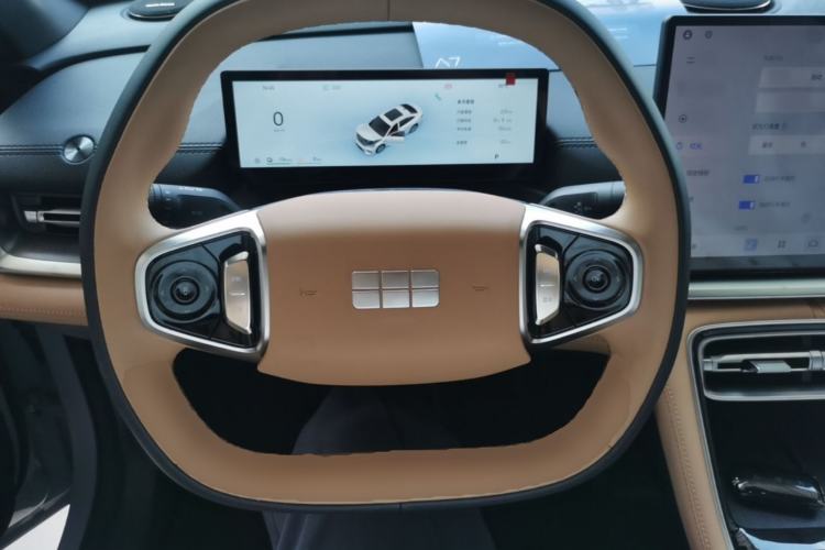 Used Geely Galaxy A7 2025 Model EM-i 150km Prestige Edition Steering Wheel