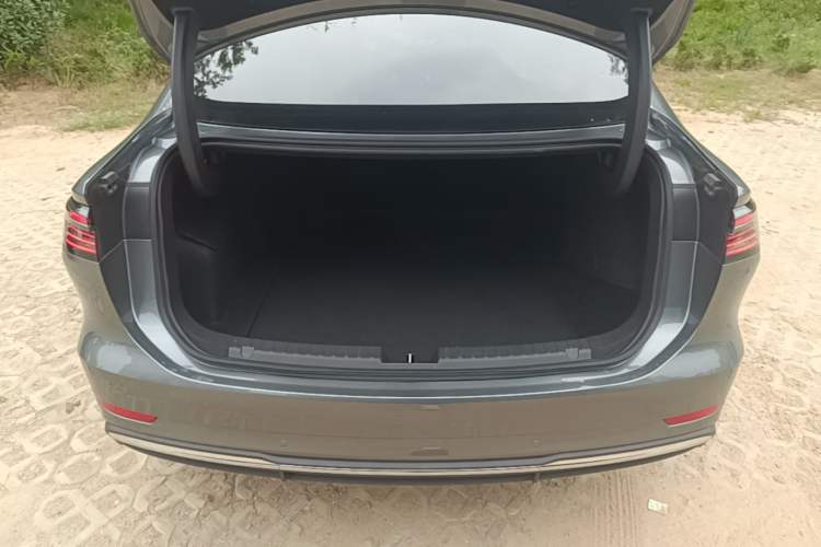 Used Geely Galaxy A7 2025 Model EM-i 150km Exploration+ Edition Trunk