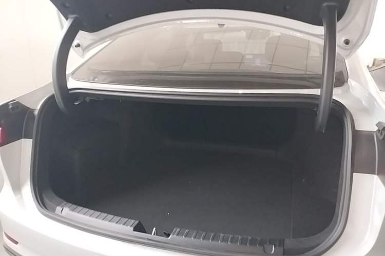 Used Geely Galaxy A7 2025 Model EM-i 150km Exploration+ Edition Trunk