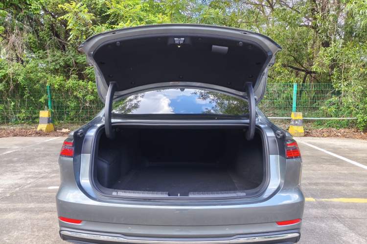 Used Geely Galaxy A7 2025 Model EM-i 150km Exploration+ Edition Trunk