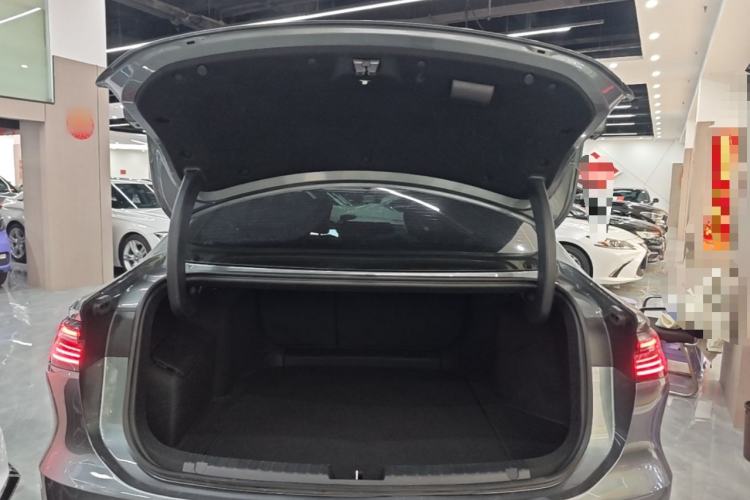 Used Geely Galaxy A7 2025 Model EM-i 150km Starship Edition Trunk