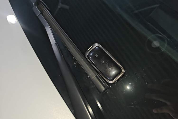 Used Geely Galaxy A7 2025 Model EM-i 150km Starship Edition Vehicle Key