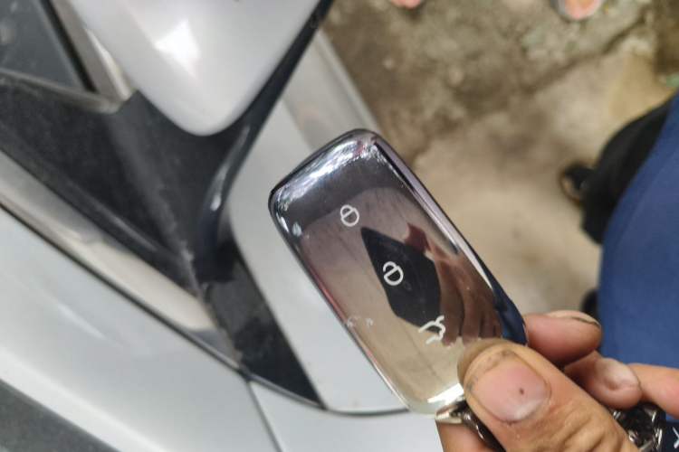 Used Geely Galaxy A7 2025 Model EM-i 150km Exploration+ Edition Vehicle Key