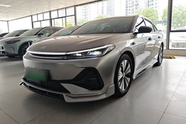 Used Geely Galaxy A7 2025 Model EM-i 150km Long-Distance Edition