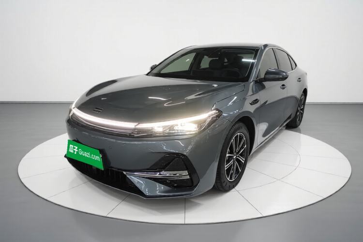 Ojetý Geely Galaxy A7 2025 Model EM-i 70km Launch Edition Guazi used car, China used car export, Used car for sale, Used  cars, Cheapest cars for sale