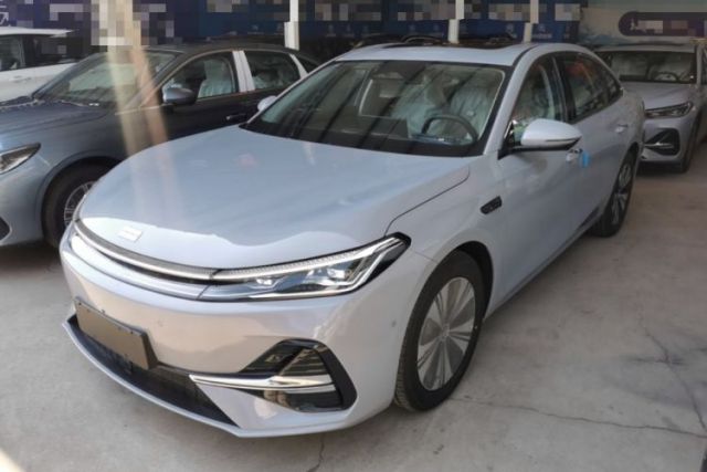Used Geely Galaxy A7 2025 Model EM-i 150km Exploration+ Edition