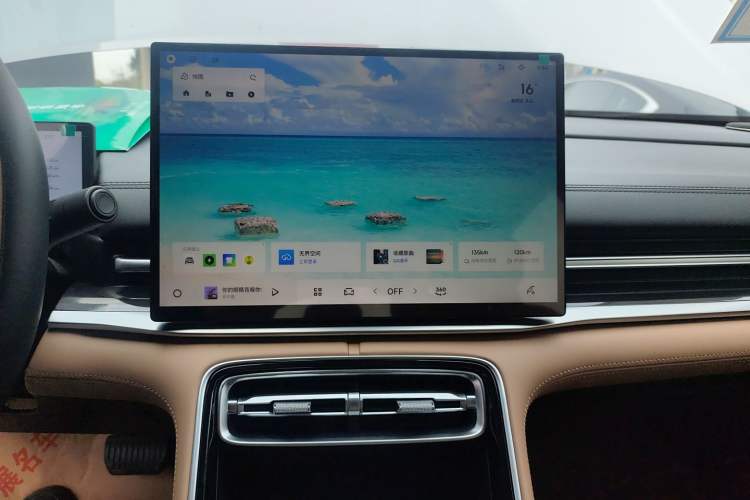 Used Geely Galaxy A7 2025 Model EM-i 150km Exploration+ Edition Audio And AC Panel