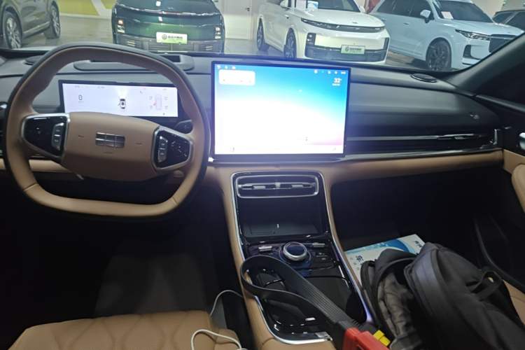 Used Geely Galaxy A7 2025 Model EM-i 150km Exploration+ Edition Audio And AC Panel
