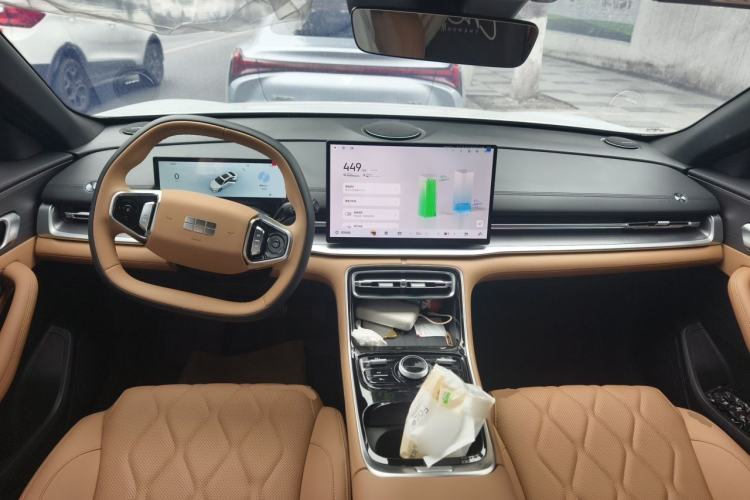 Used Geely Galaxy A7 2025 Model EM-i 150km Prestige Edition Center Console