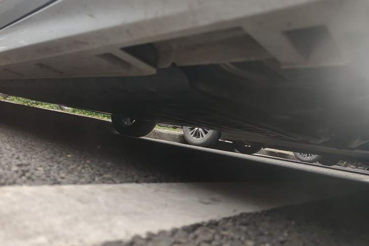 Used Geely Galaxy A7 2025 Model EM-i 150km Starship Edition Chassis Front Right