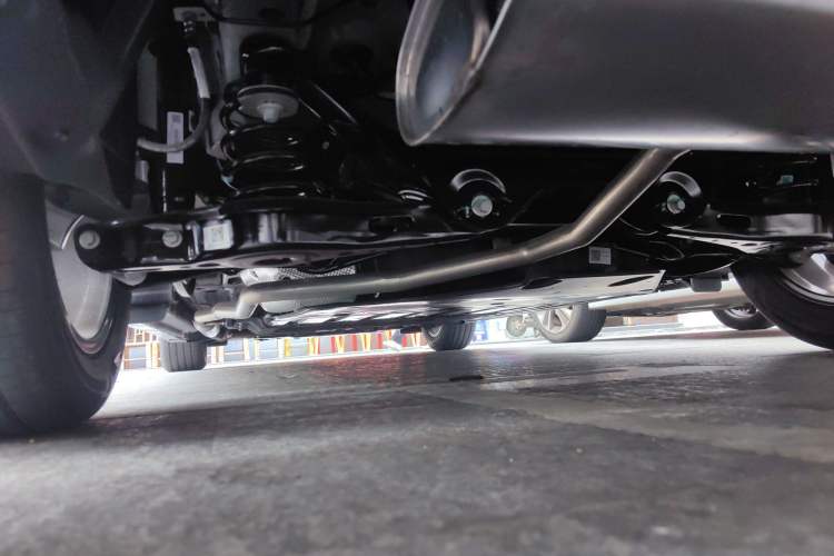 Used Geely Galaxy A7 2025 Model EM-i 70km Luxury Edition Chassis Rear Left