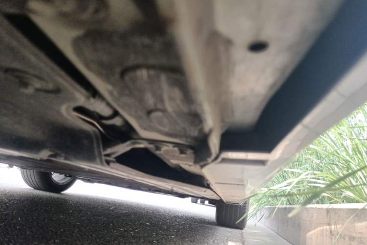 Used Geely Galaxy A7 2025 Model EM-i 150km Starship Edition Chassis Rear Right