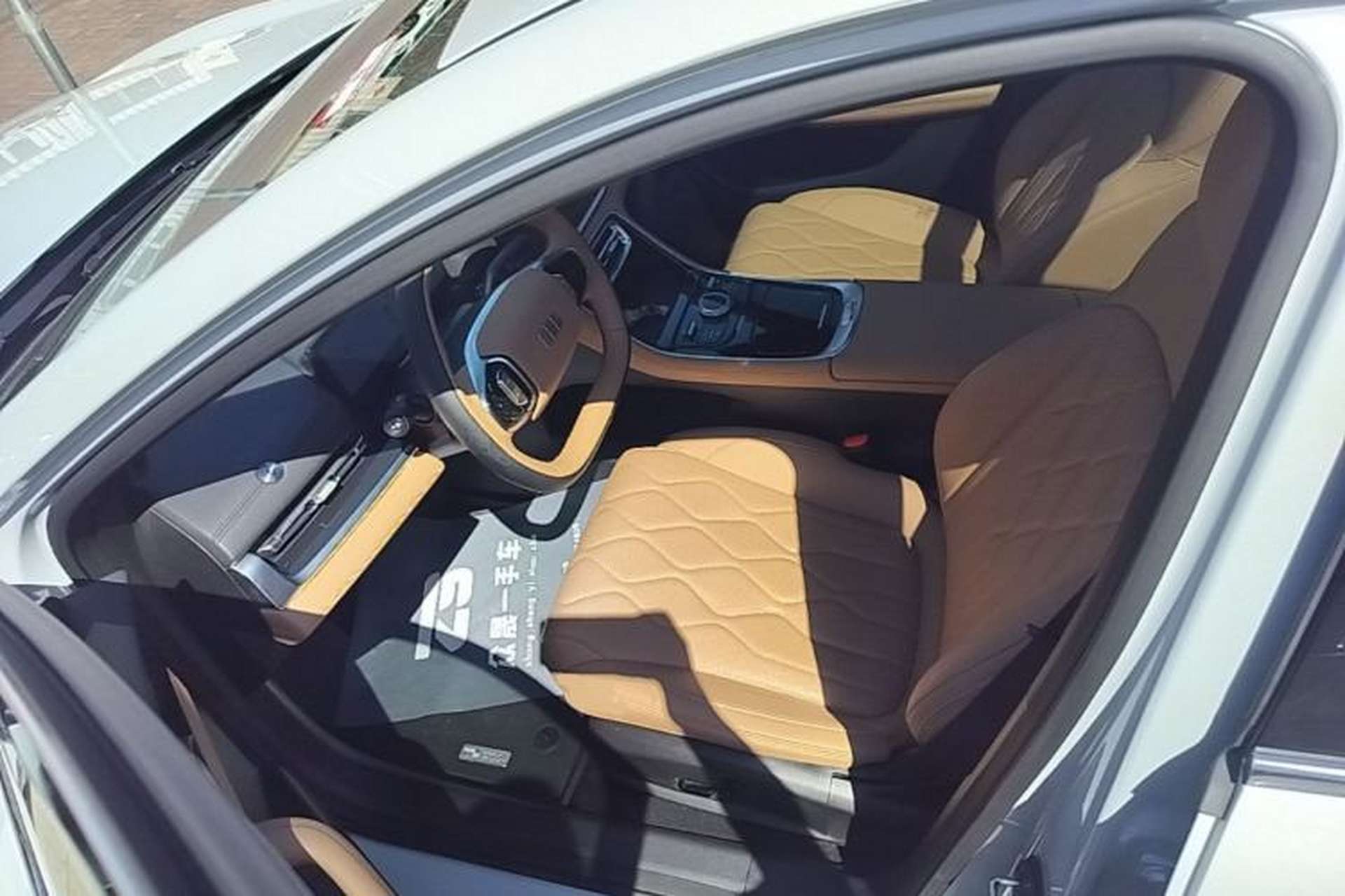 Used Geely Galaxy A7 2025 Model EM-i 150km Exploration+ Edition Driver Seat