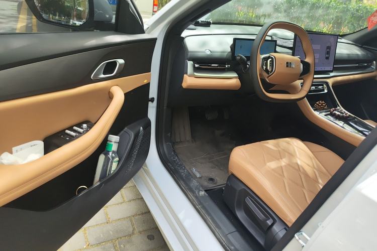 Used Geely Galaxy A7 2025 Model EM-i 70km Luxury Edition Driver Seat