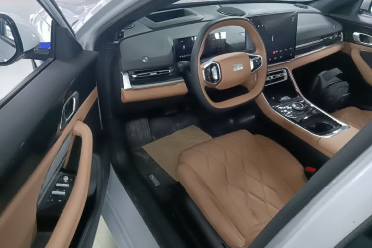 Used Geely Galaxy A7 2025 Model EM-i 150km Exploration+ Edition Driver Seat