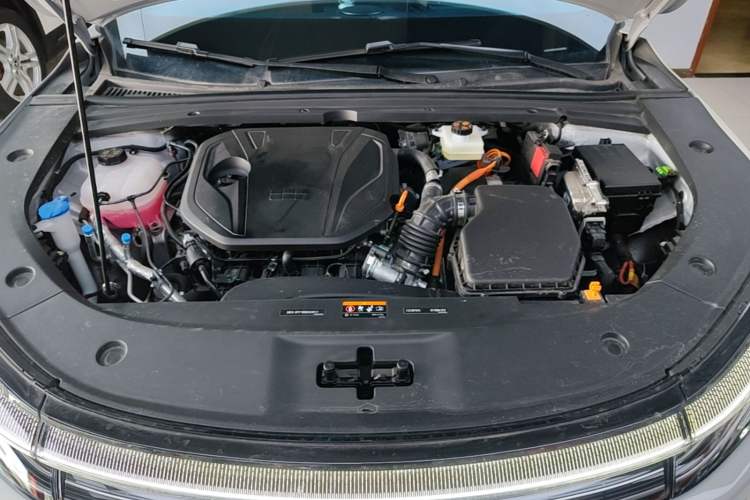 Used Geely Galaxy A7 2025 Model EM-i 150km Exploration+ Edition Engine Bay