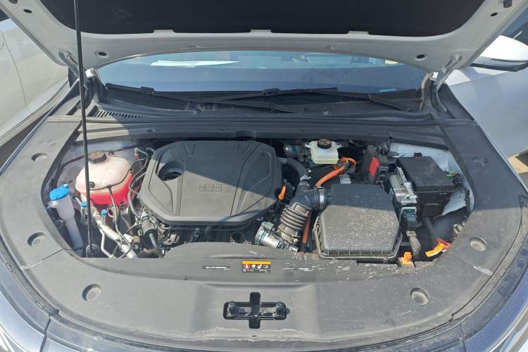Used Geely Galaxy A7 2025 Model EM-i 70km Luxury Edition Engine Bay