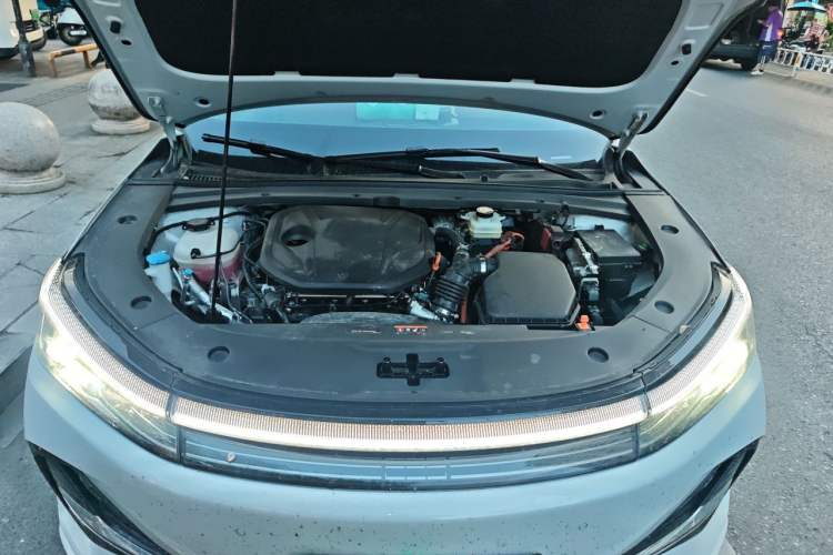 Used Geely Galaxy A7 2025 Model EM-i 70km Exploration Edition Engine Bay