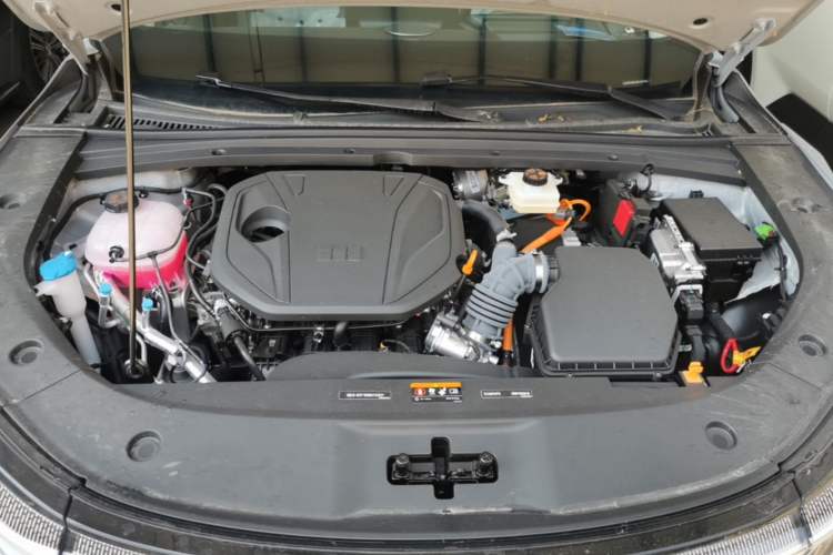 Used Geely Galaxy A7 2025 Model EM-i 150km Exploration+ Edition Engine Bay