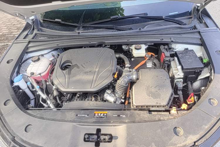 Used Geely Galaxy A7 2025 Model EM-i 150km Exploration+ Edition Engine Bay