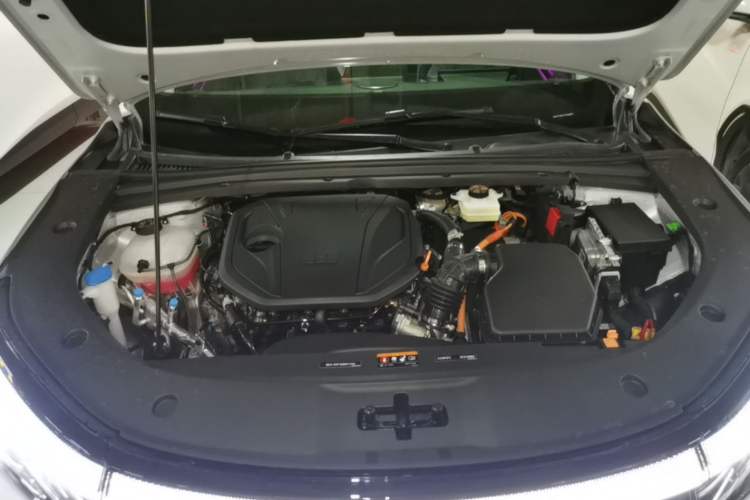 Used Geely Galaxy A7 2025 Model EM-i 150km Prestige Edition Engine Bay