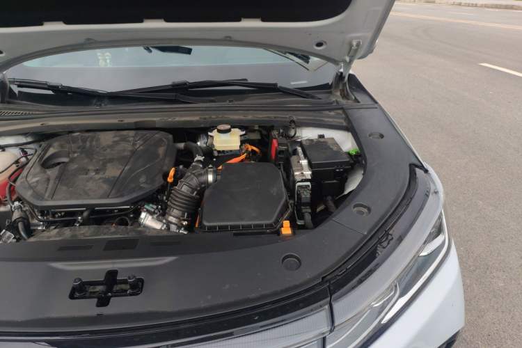 Used Geely Galaxy A7 2025 Model EM-i 70km Exploration Edition Engine Bay Left