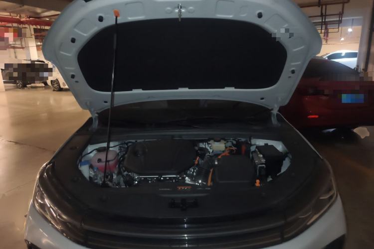 Used Geely Galaxy A7 2025 Model EM-i 150km Prestige Edition Engine Bay