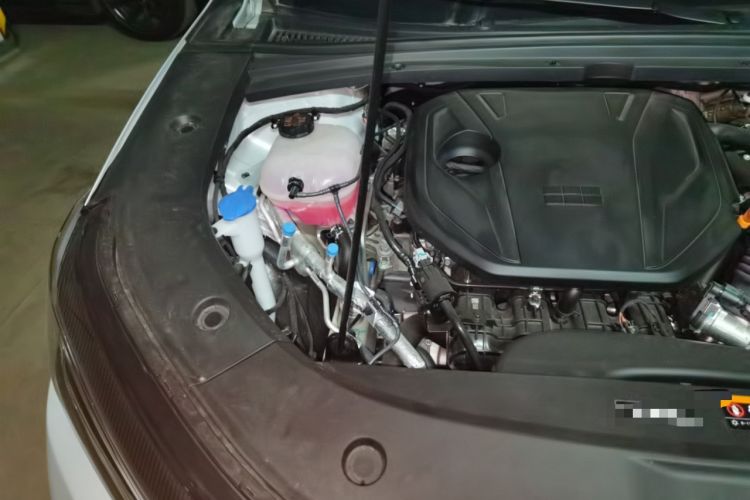 Used Geely Galaxy A7 2025 Model EM-i 150km Starship Edition Engine Bay Right